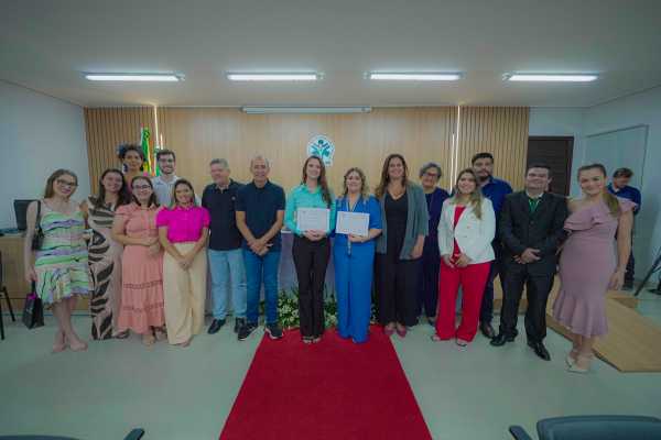 prefeitura-de-lucas-do-rio-verde-forma-6a-turma-de-medicos-residentes