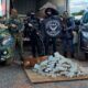 gefron,-bope-e-pf-apreendem-220-tabletes-de-cocaina-escondidos-em-caminhao-com-carga-de-carne
