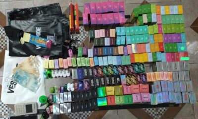 policia-apreende-r$-30-mil-em-dispositivos-eletronicos-de-fumar-e-prende-tres-em-flagrante