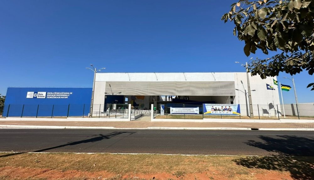 governo-de-mato-grosso-inaugura-escola-tecnica-estadual-em-matupa