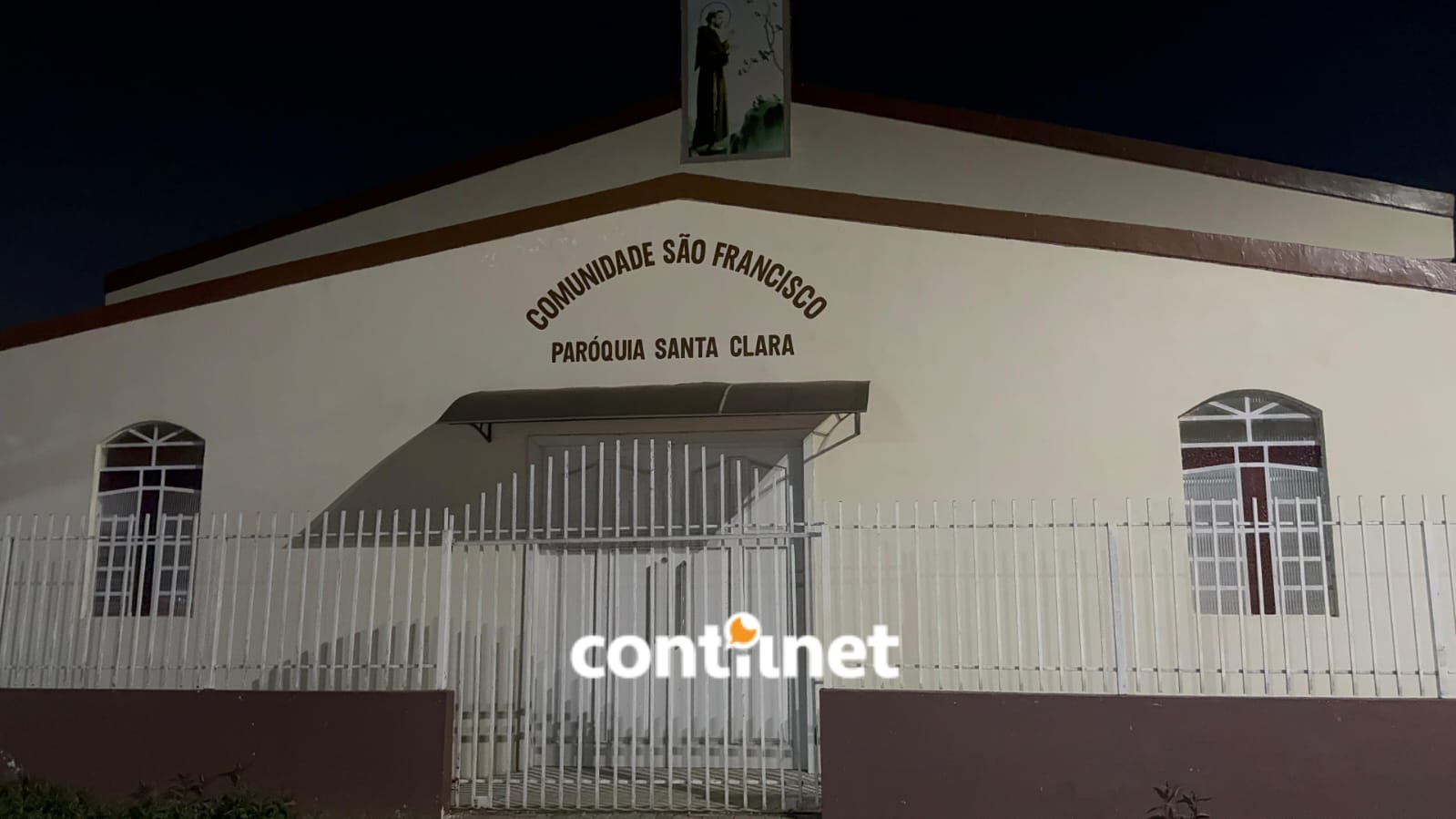 Eletricista morre ao despencar de altura de 5 metros dentro de igreja