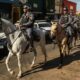 cavalaria-da-policia-militar-prende-foragido-da-justica-e-suspeito-de-trafico-de-drogas-em-cuiaba