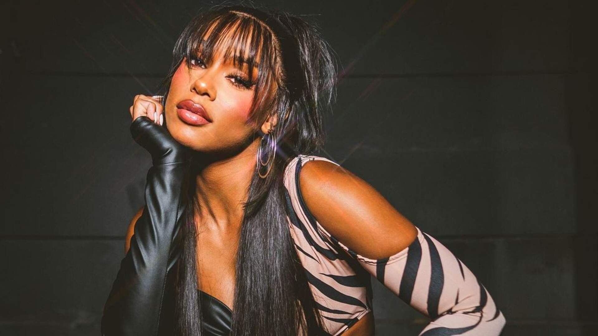 rock-in-rio-2024:-rebecca-agita-o-publico-do-festival-com-performance-de-funk