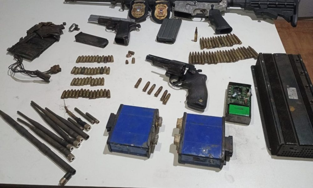 policia-civil-investiga-localizacao-de-armas-em-compartimento-de-caminhao-em-confresa