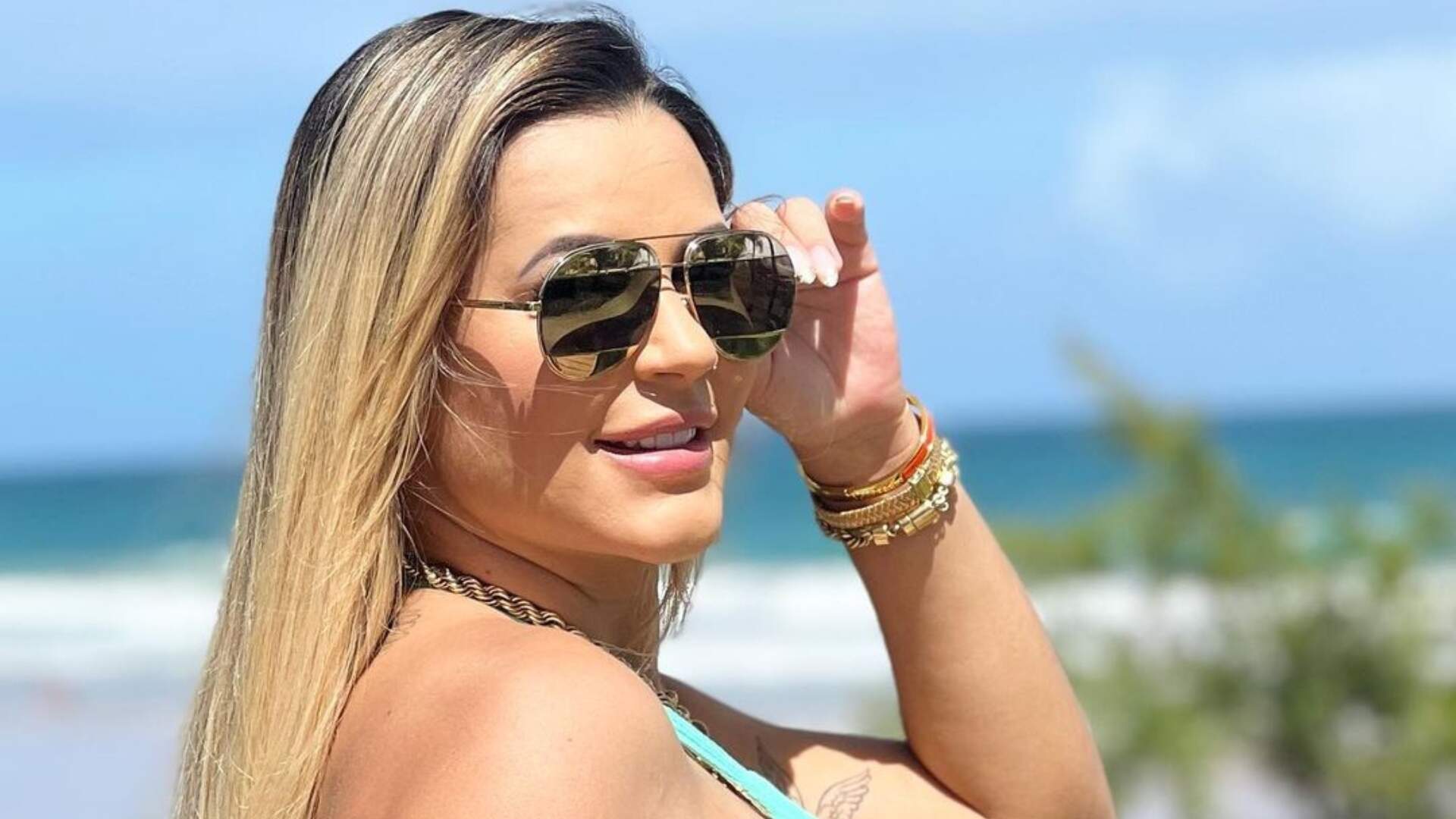 deolane-bezerra-relembra-tempo-na-prisao-e-revela-que-sua-mae-‘comandava-a-cela’