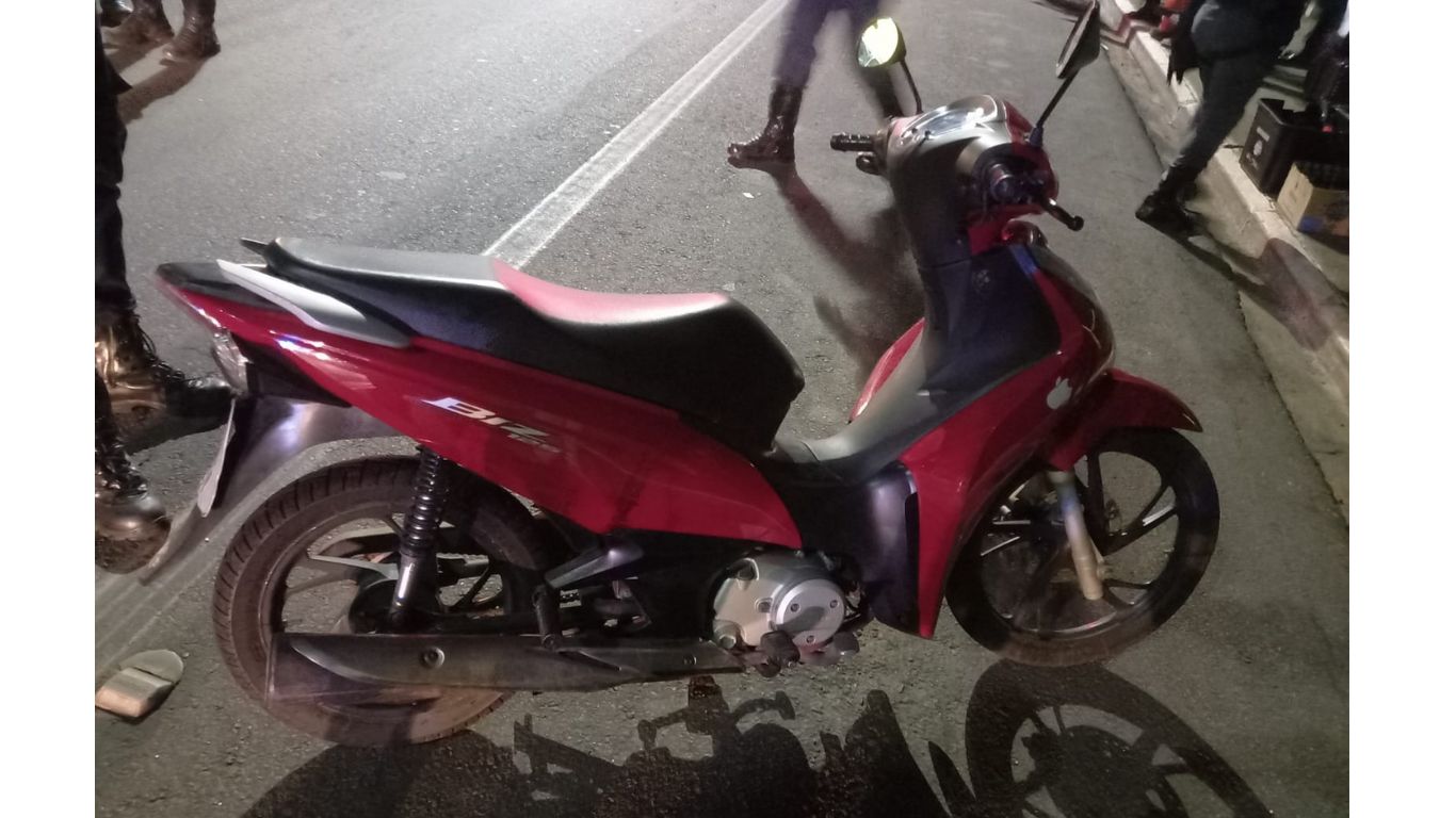 operacao-lei-seca-prende-tres,-remove-59-motos-e-identifica-motociclista-com-r$-32-mil-em-multas