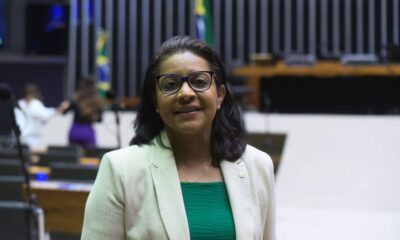 deputada-descarta-saida-de-mauro-mendes-do-uniao-brasil-e-projeta-fusao-para-2026