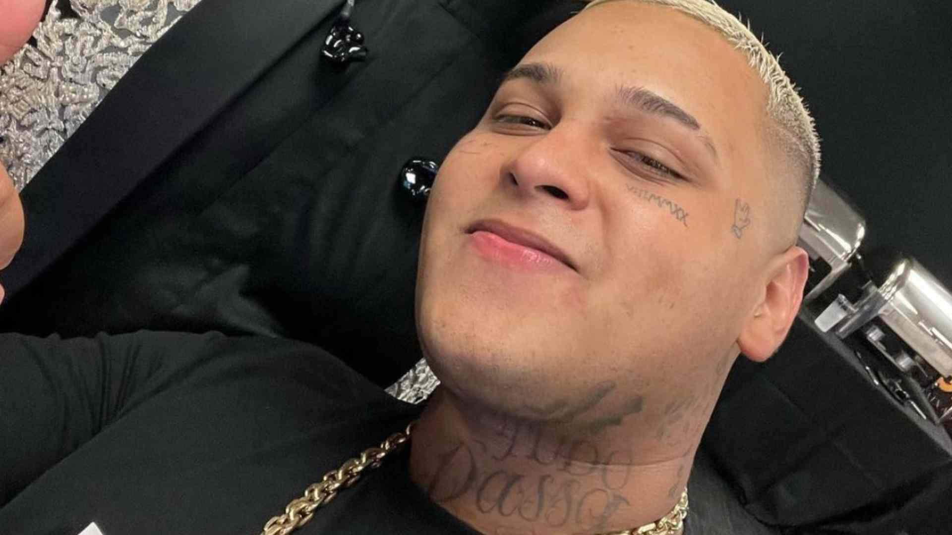 mc-ryan-sp-exibe-nova-porsche,-mas-quase-sofre-acidente-no-primeiro-dia-com-o-carro