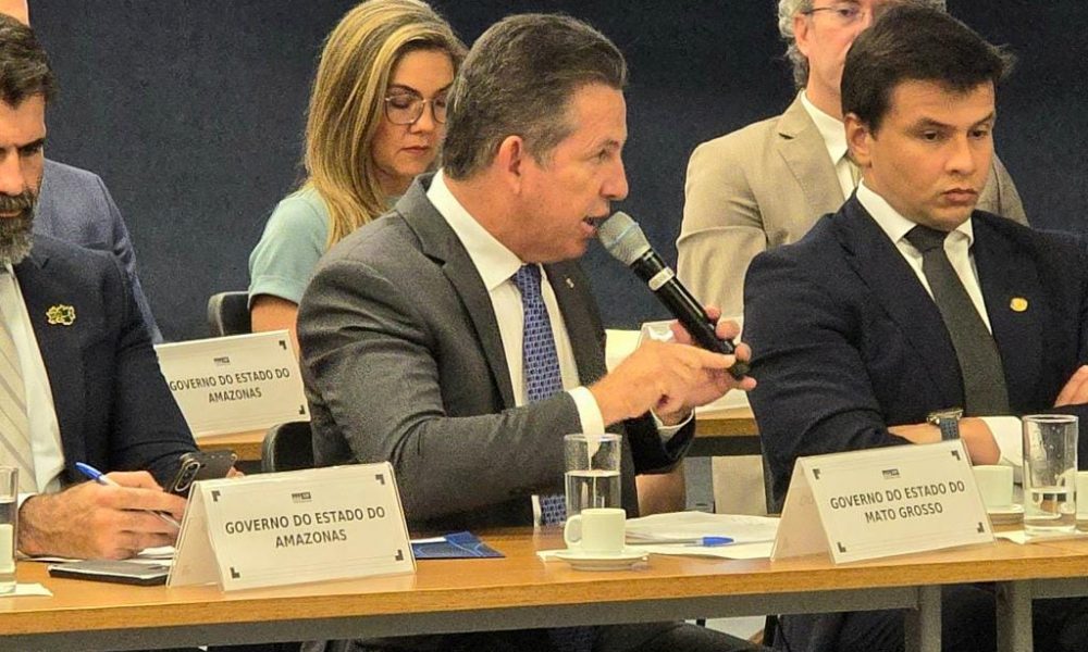 governador-pede-que-stf-permita-que-avioes-agricolas-combatam-incendios-em-mt