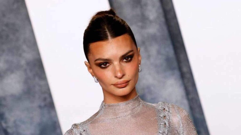 Emily Bezos Emily Ratajkowski critica Katy Perry após viagem espacial com empresa ...