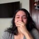 Cantora Allane Carvalho em vídeo publicado nas redes sociais