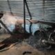 Veículos foram destruídos pelo fogo