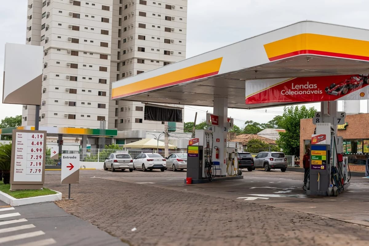 Fiscalização do Procon em posto de Cuiabá