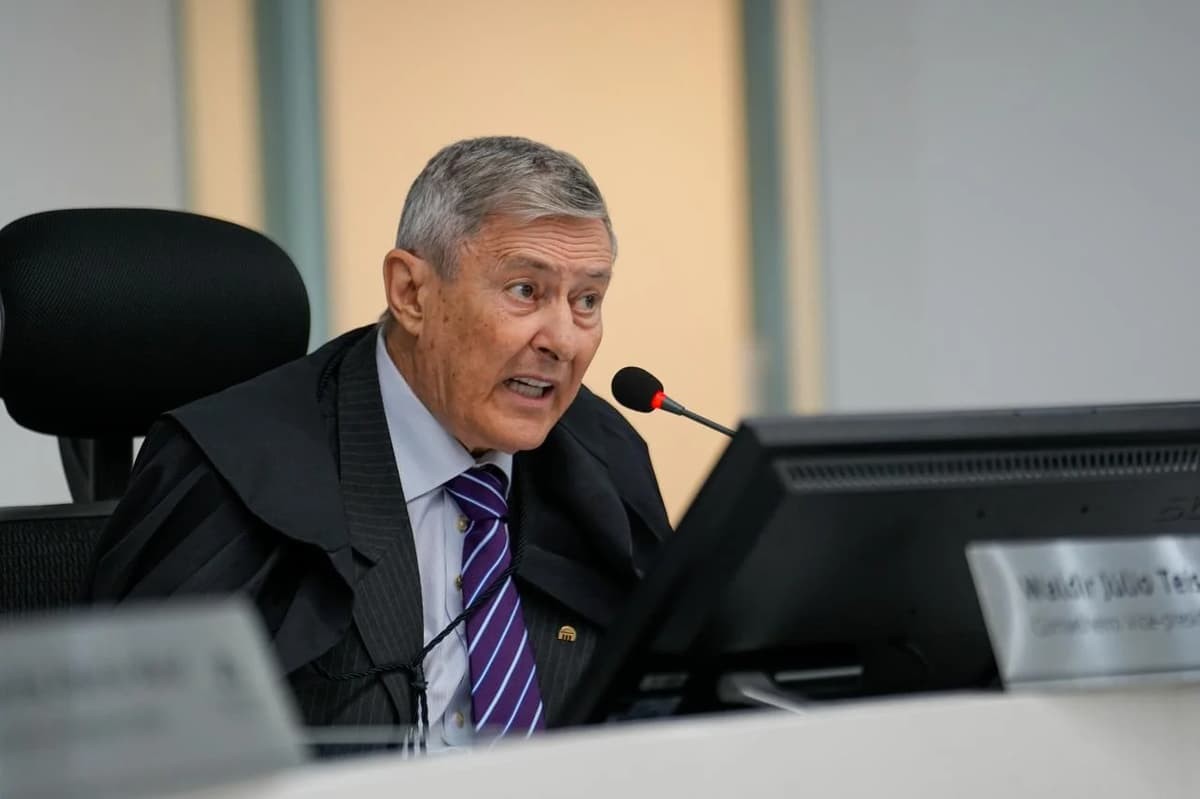 Conselheiro Waldir Teis